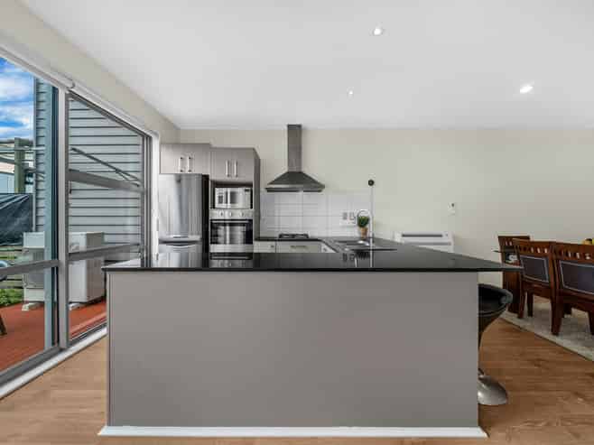 6 Kauri Drive, Takanini