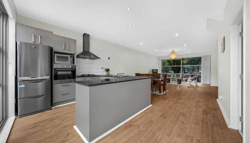 6 Kauri Drive, Takanini