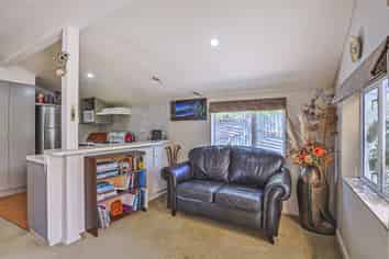 108 Garnett Street, Raureka