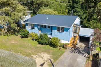 33 Waihemo Street, Waitangirua