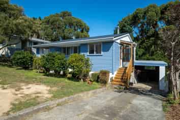 33 Waihemo Street, Waitangirua