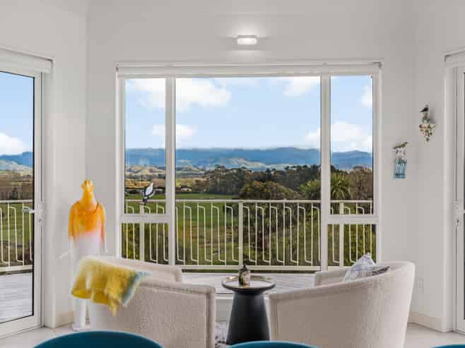 20 Milford Downs, Masterton