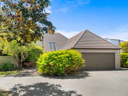11 Brockhall Lane, Avonhead