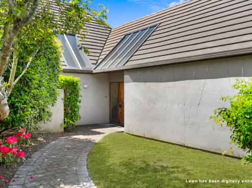 11 Brockhall Lane, Avonhead