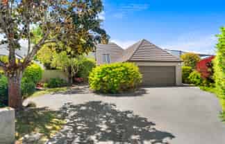 11 Brockhall Lane, Avonhead