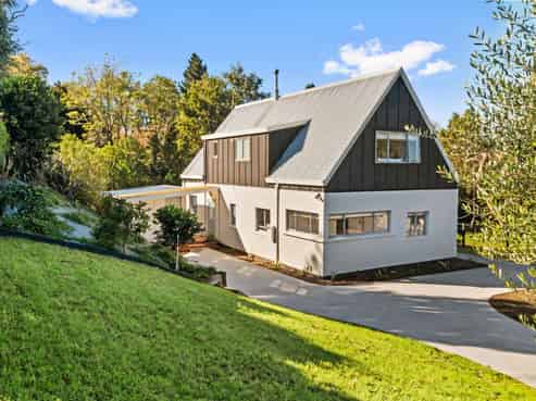 7 Macmillan Street, Katikati