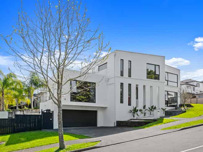 26 Bellagio Way, Flat Bush