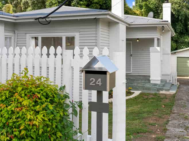 24 Sturges Avenue, Otahuhu