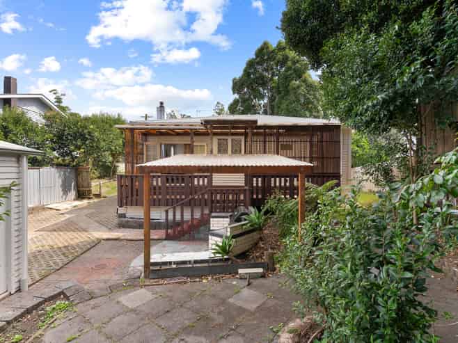 24 Sturges Avenue, Otahuhu