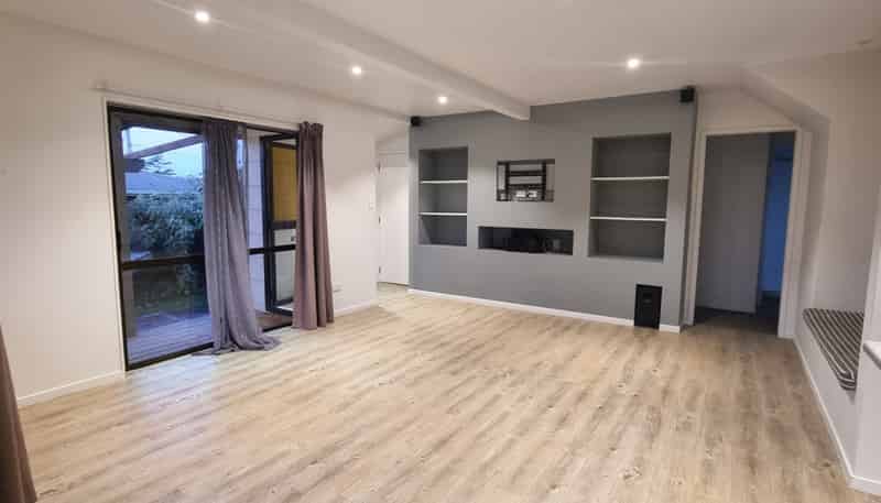 2/24 Lancaster Road, Beach Haven