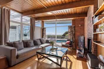 156 Bleakhouse Road, Mellons Bay