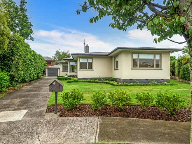 11 Athlone Place, Hokowhitu