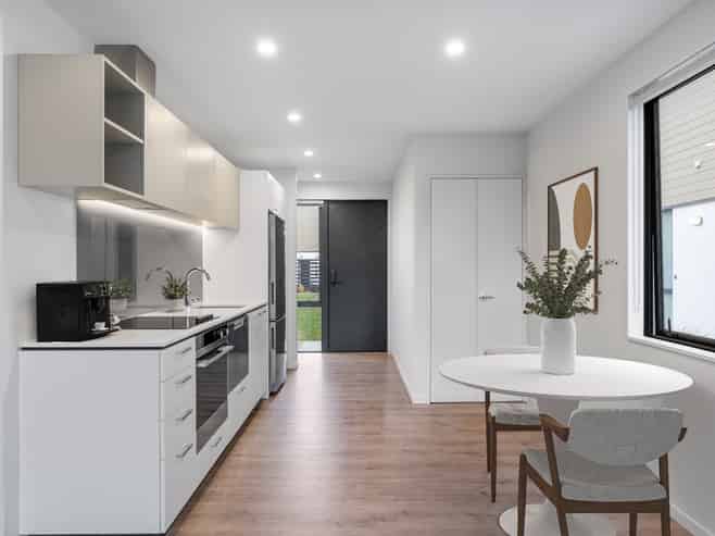 2/104 Ruskin Street, Addington