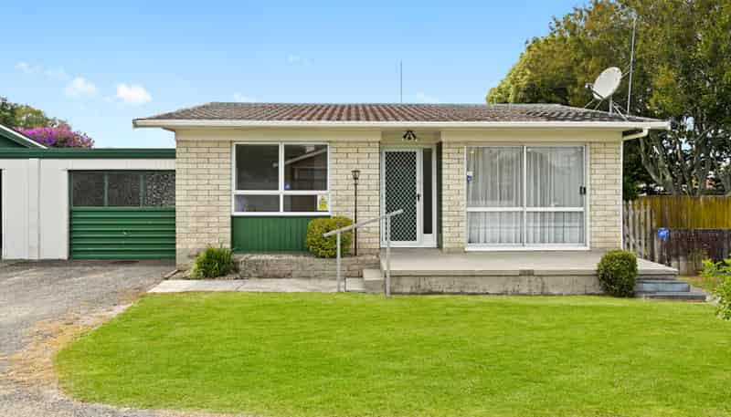 214A Sandwich Road, Saint Andrews