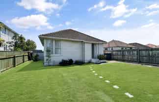 24 Tyne Street, Roslyn