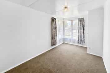 24 Tyne Street, Roslyn