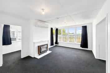 24 Tyne Street, Roslyn