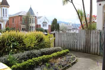 B/225 High Street, Dunedin Central