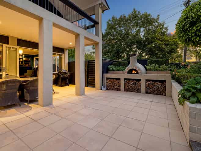 44 Isobel Road, Greenhithe