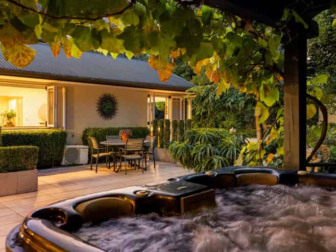 44 Isobel Road, Greenhithe