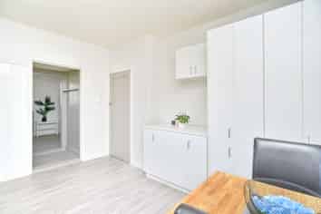 72 Grange St, Hillsborough