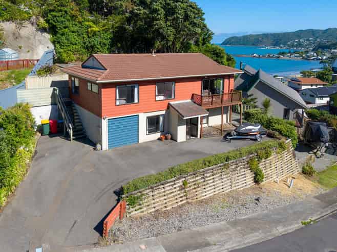 141 Pope Street, Camborne