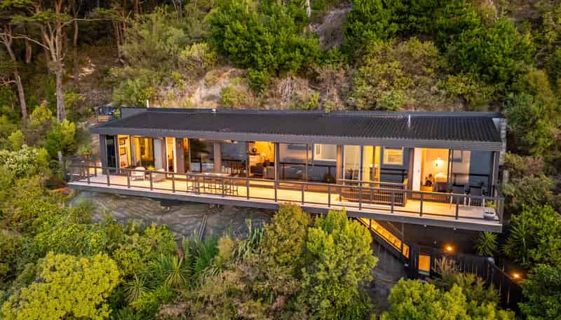 616B Marine Drive, Eastbourne