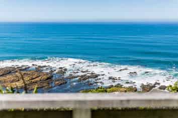 3/52 High Street, Island Bay