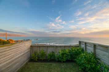 3/52 High Street, Island Bay