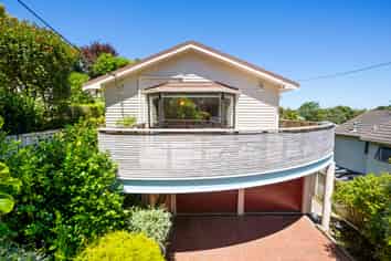 22 Tio Tio Road, Miramar