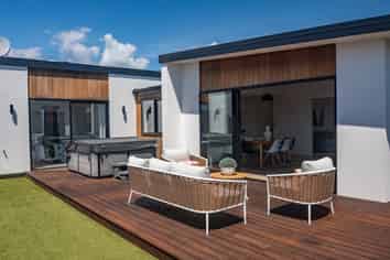 7 Greenway Crescent, Richmond