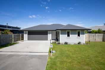 144 High Street, Southbridge