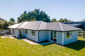 144 High Street, Southbridge