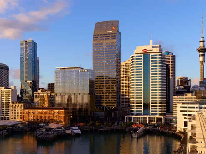 CBRE - New Turnkey Premium Office Space at HSBC