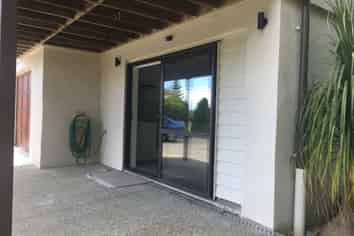 Flat/31 Craig Road, Maraetai