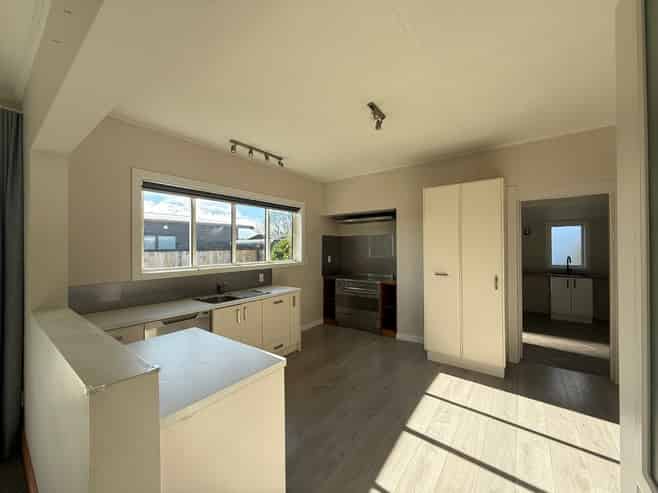 22 Adams Lane, Springlands