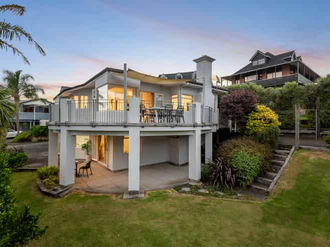 71 William Bayes Place, Red Beach