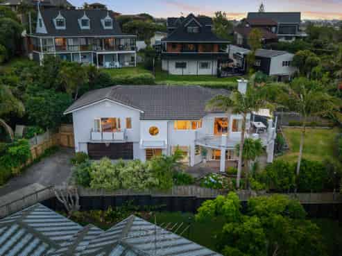 71 William Bayes Place, Red Beach