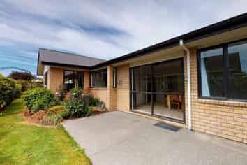 12 Davidson Street, Allenton