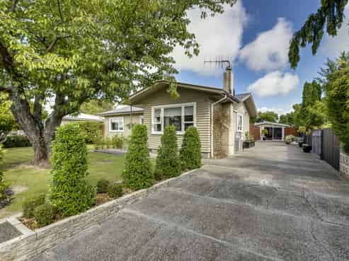 26 Arthur Hobson Avenue, Pirimai