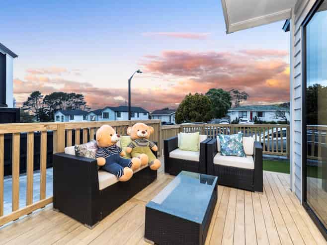 5 A,B,C Patrice Place, Massey