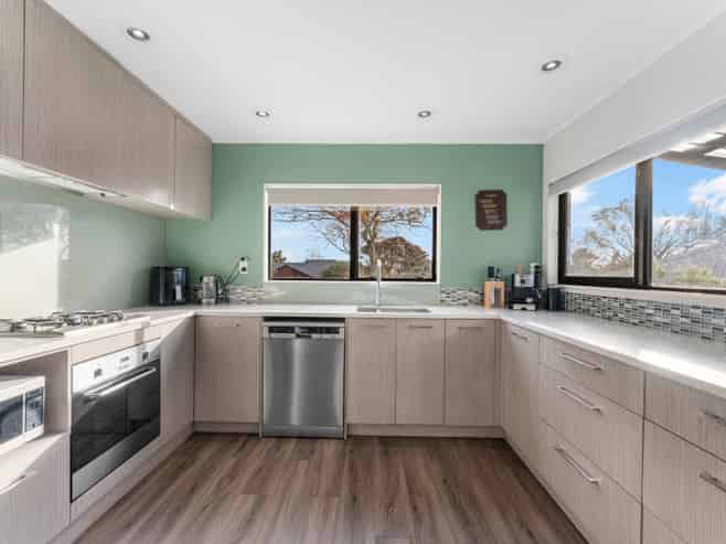 36 Lochend Place, Highland Park