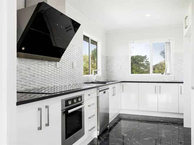 22 Hartley Terrace, Massey