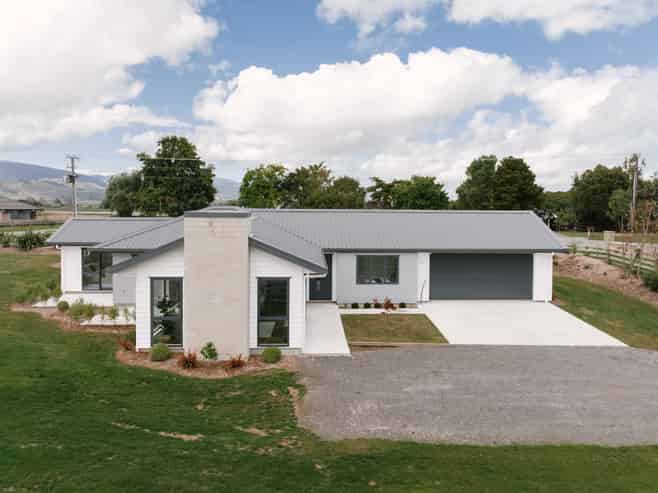 4 Coach House Lane, Ohau