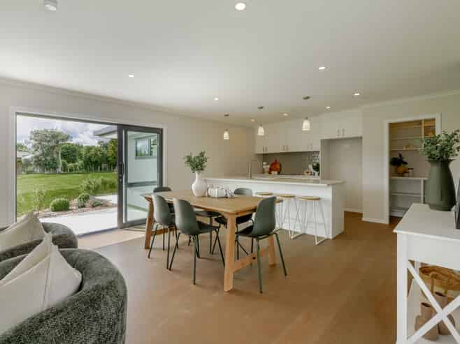 4 Coach House Lane, Ohau