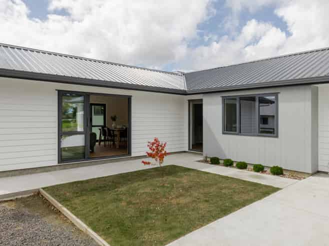 4 Coach House Lane, Ohau