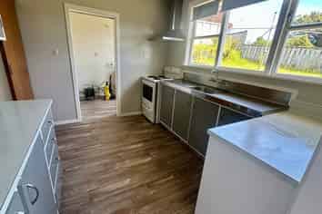 58 Tiromoana Road, Raumati South