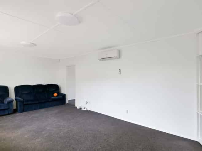 2/39 Tararua Street, Trentham