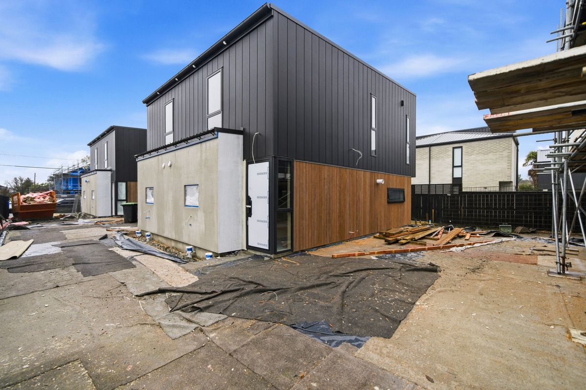 Duplex Design In Cashmere Zone Near Completion - Vaade 3