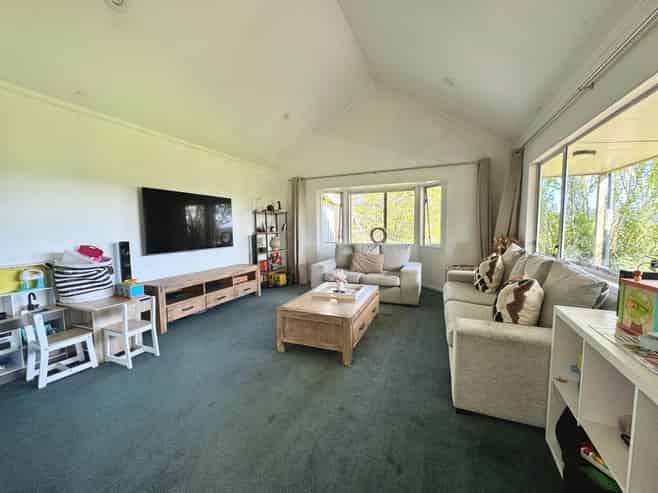 836A Ridge Road, Riverhead